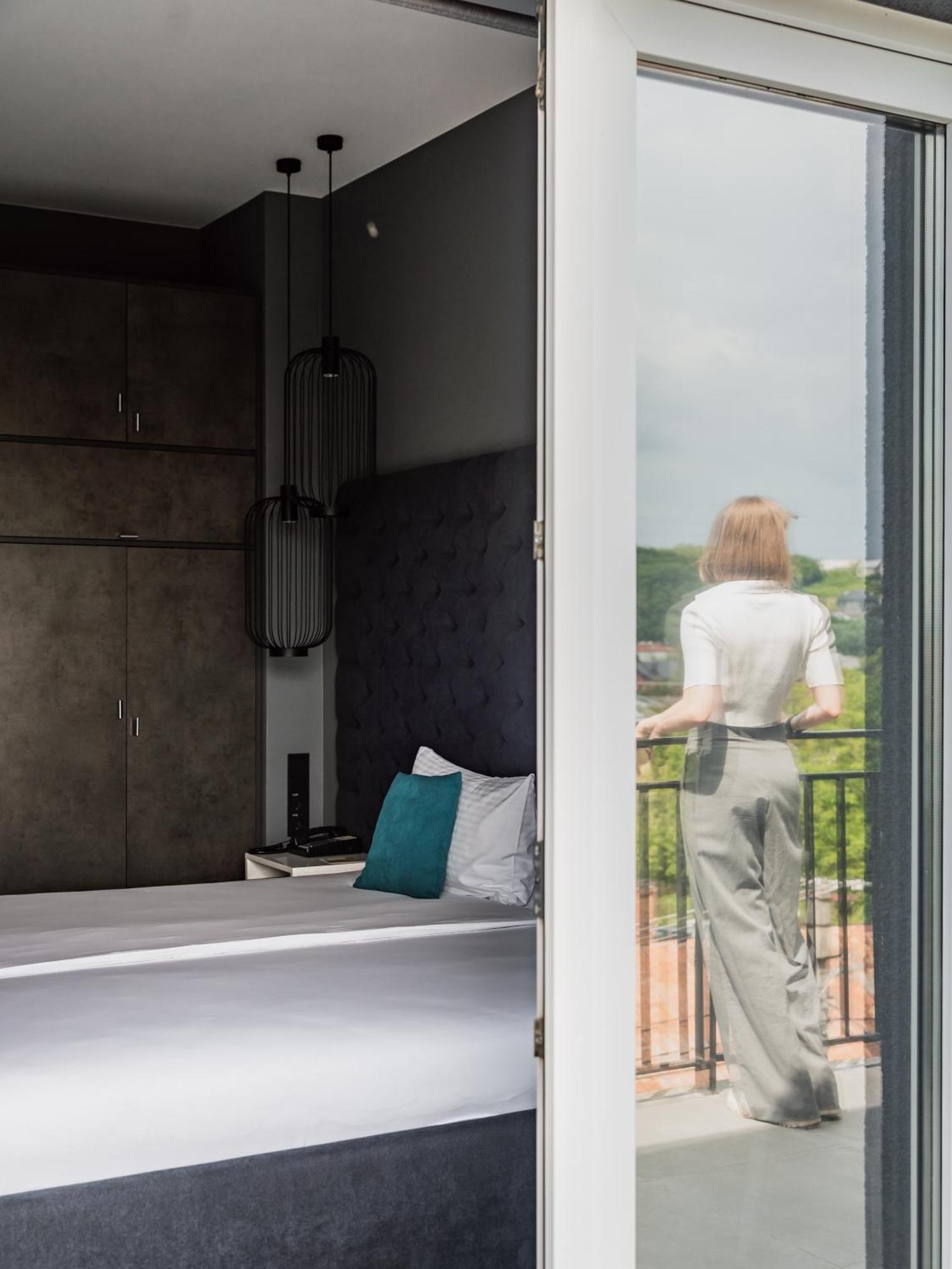 City Inn Lviv Smart Hotel Винники Экстерьер фото