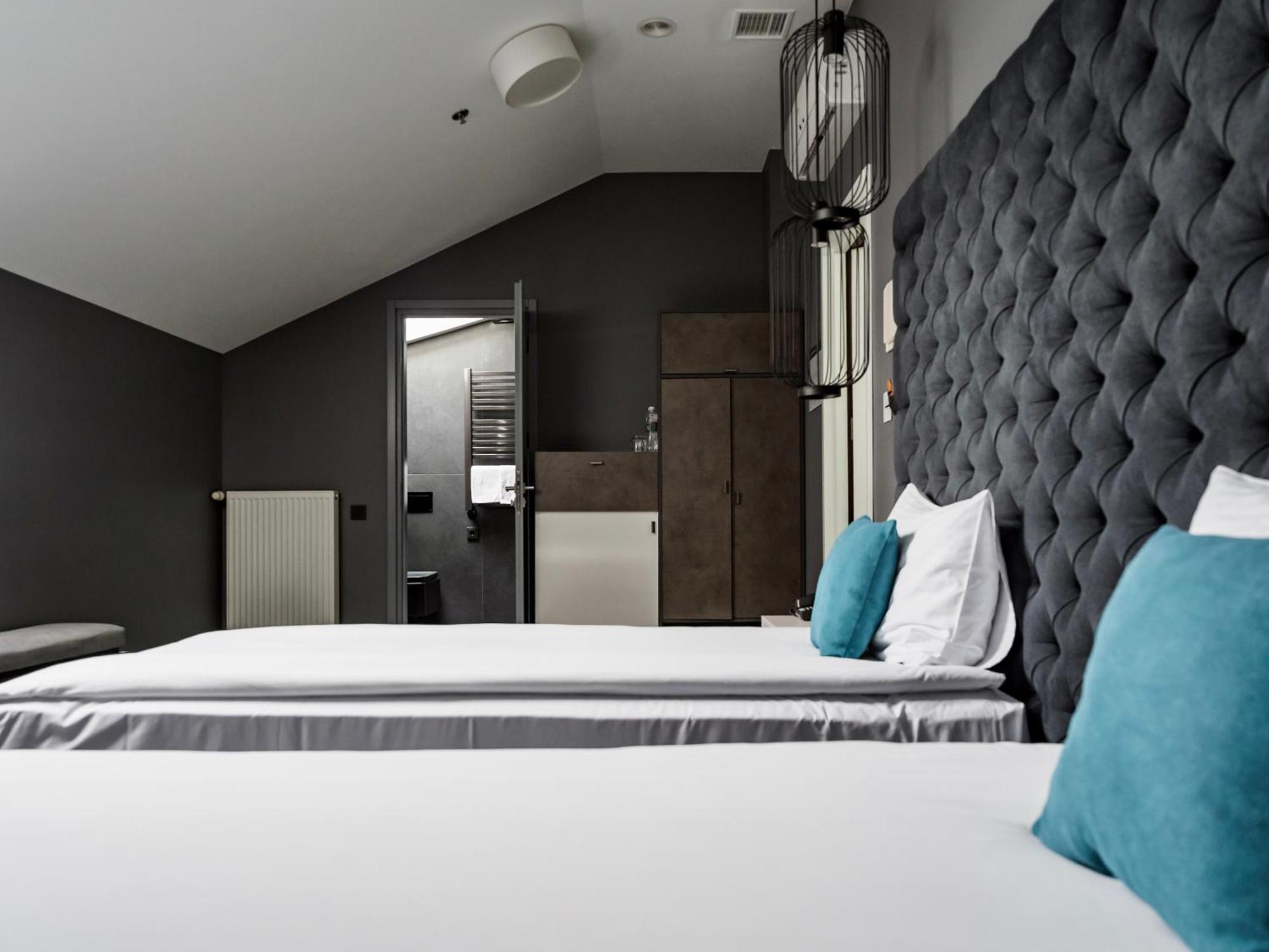 City Inn Lviv Smart Hotel Винники Экстерьер фото